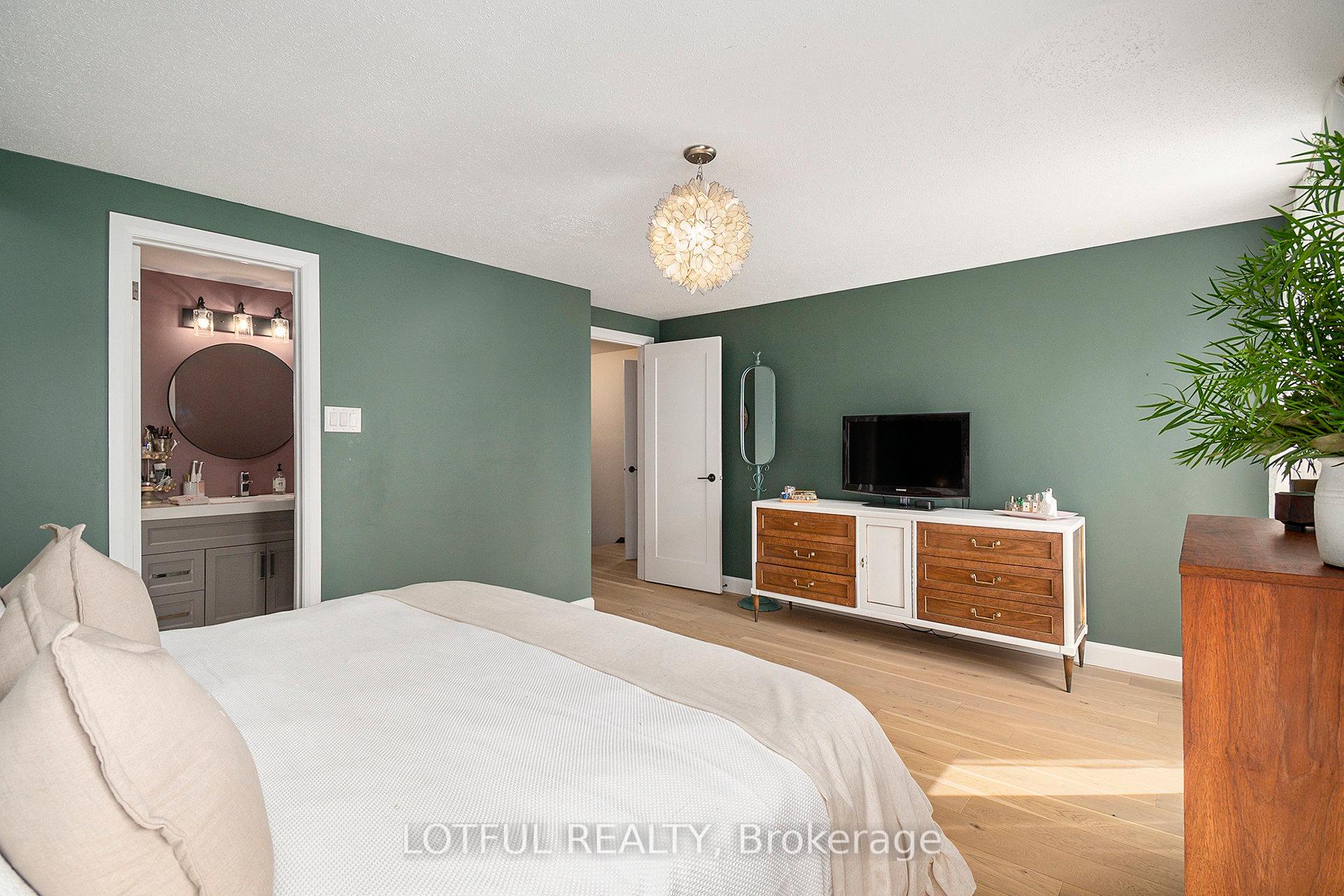 Photo 17 of 1147 Ste. Therese Lane, Ottawa, Convent Glen North — HOMEH
