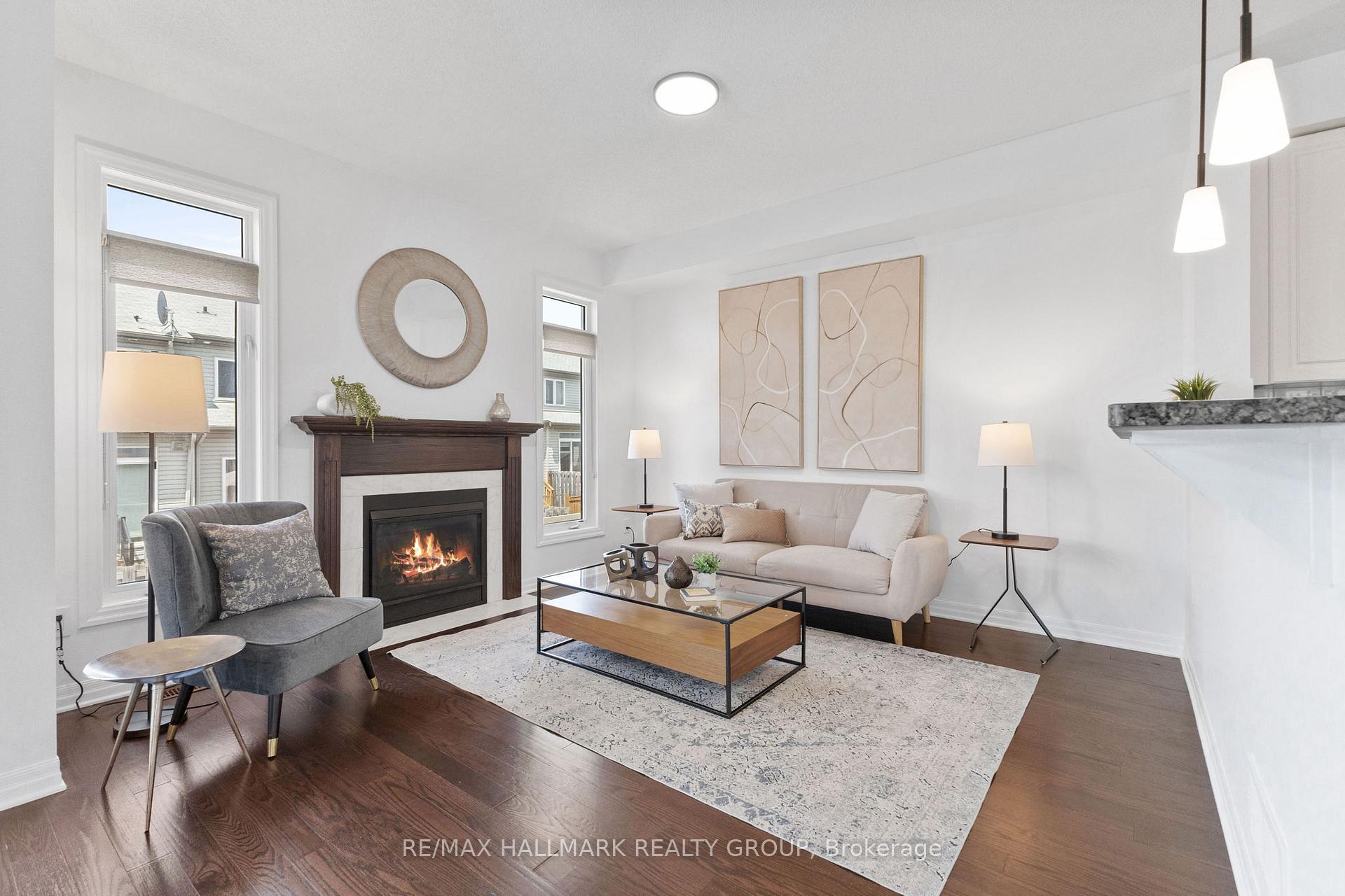 Photo 5 of 621 Spring Valley Drive, Ottawa, Mer Bleue/Bradley Estates/Anderson Park — HOMEH