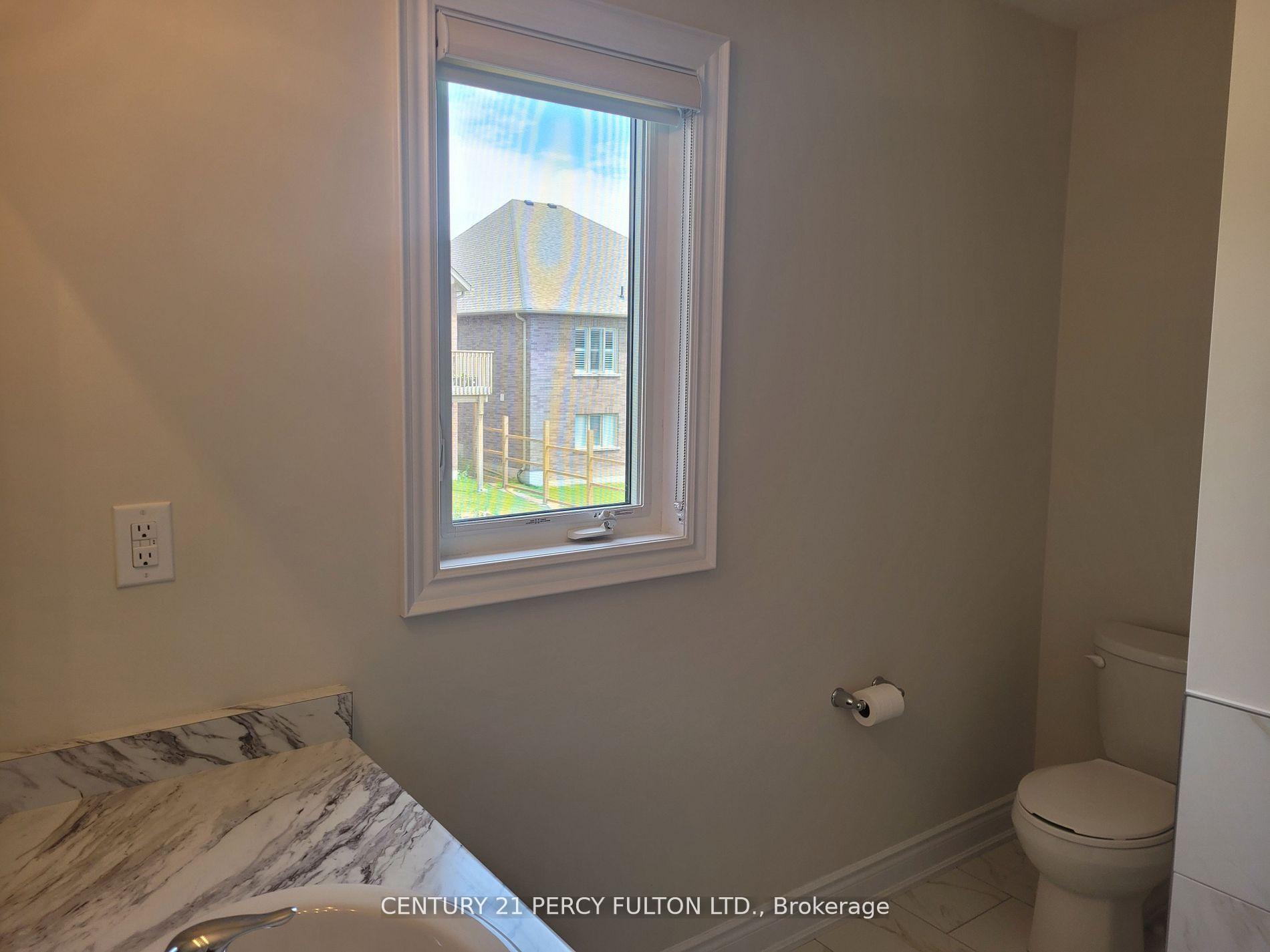 Photo 12 of 3013 Sierra Drive, Orillia — HOMEH