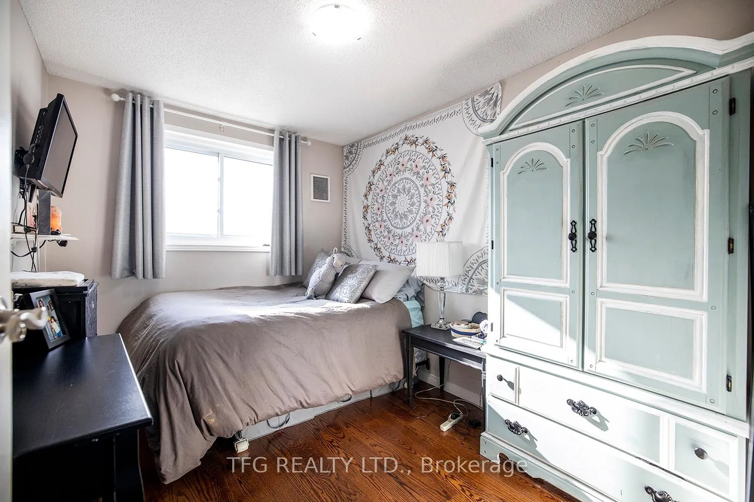 Photo 15 of 844 Grandview Drive E, Oshawa, Donevan — HOMEH