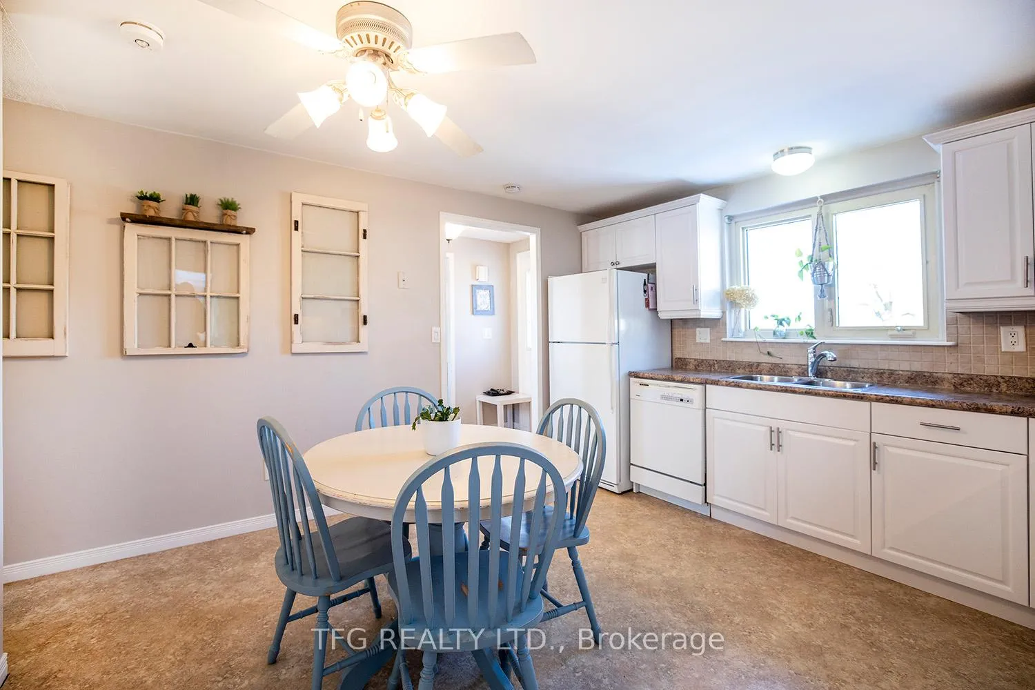 Photo 20 of 844 Grandview Drive E, Oshawa, Donevan — HOMEH