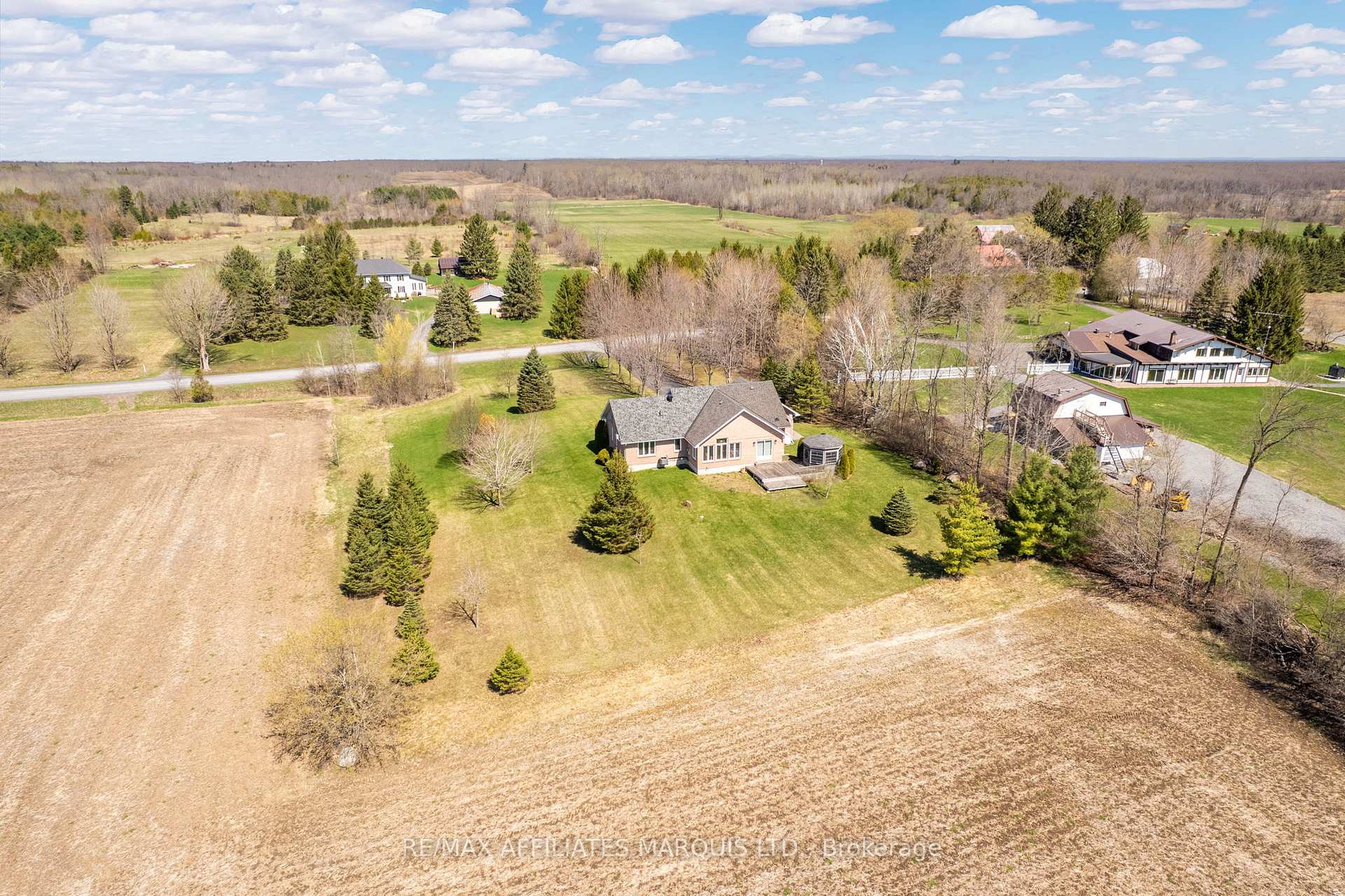 Photo 46 of 20448 Eigg Road, North Glengarry, North Glengarry (Lochiel) Twp — HOMEH