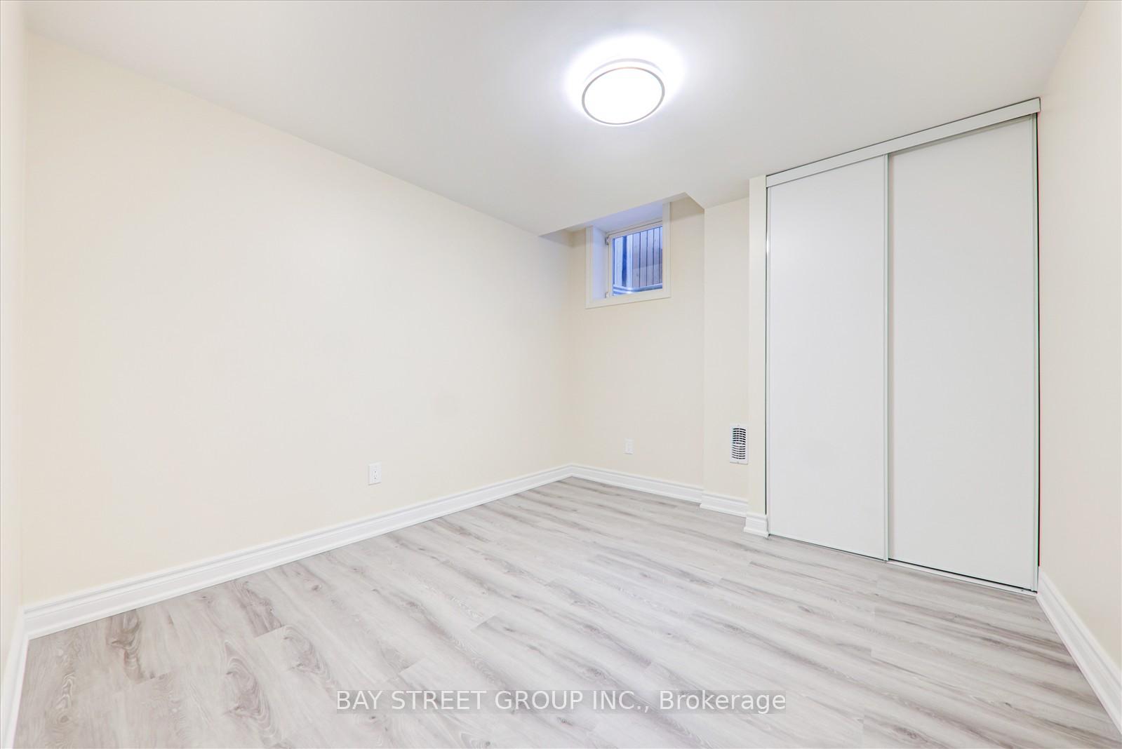 Photo 14 of 14 Sanders Drive, Markham, Box Grove — HOMEH