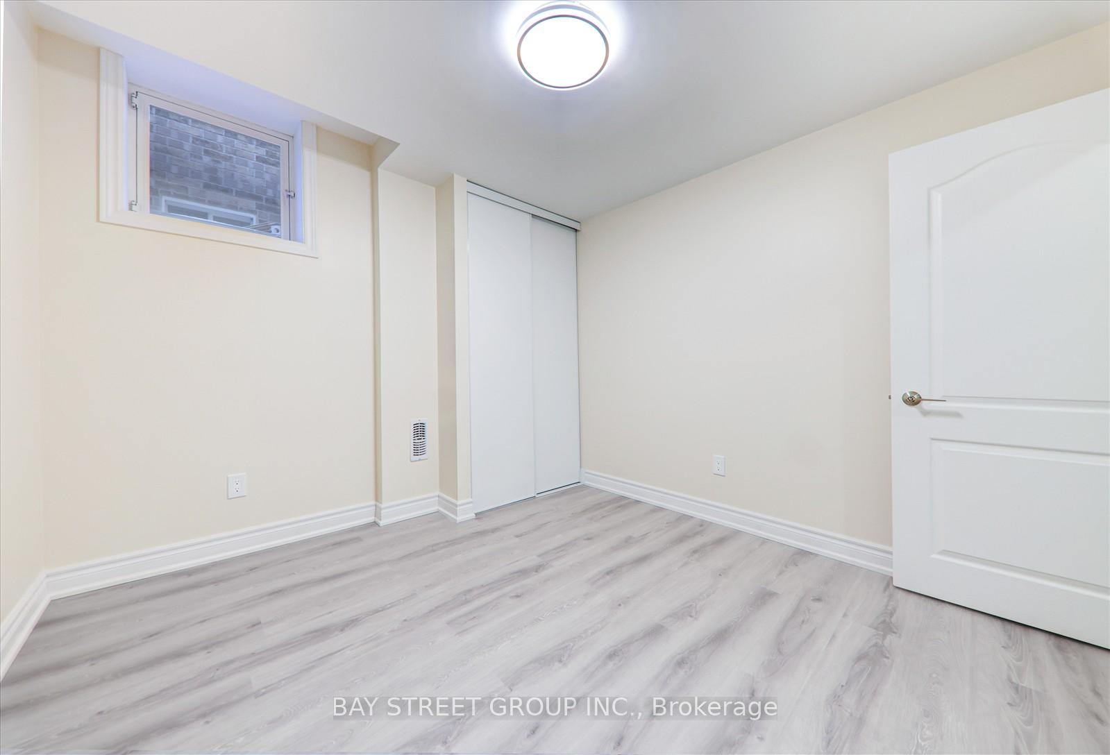 Photo 15 of 14 Sanders Drive, Markham, Box Grove — HOMEH