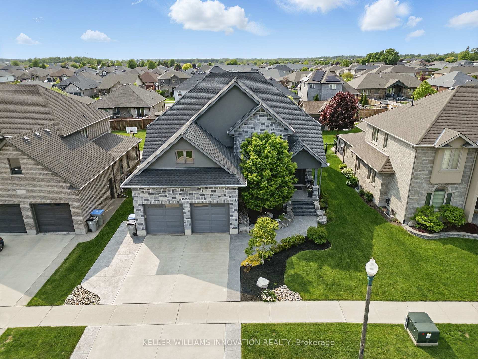 Photo 3 of 855 Wood Drive, North Perth, Listowel — HOMEH