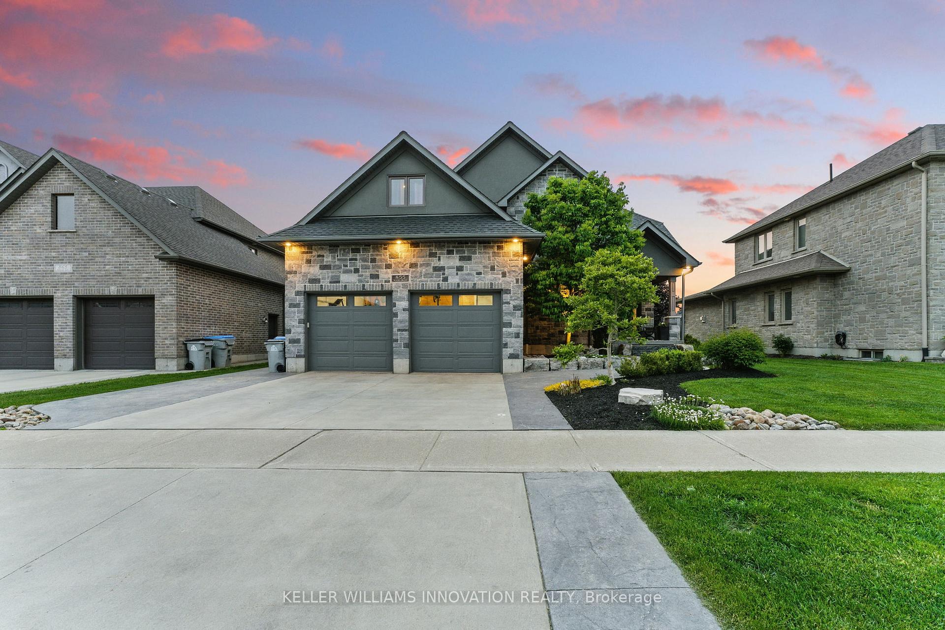 Photo 4 of 855 Wood Drive, North Perth, Listowel — HOMEH