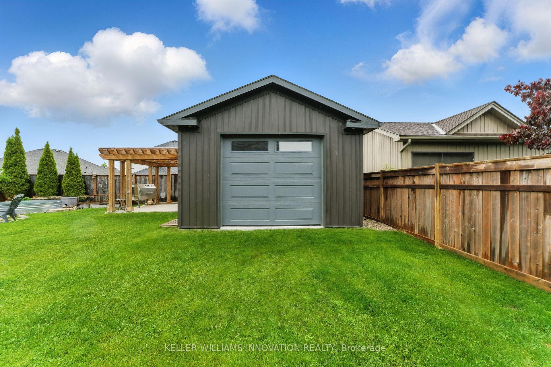 Photo 37 of 855 Wood Drive, North Perth, Listowel — HOMEH