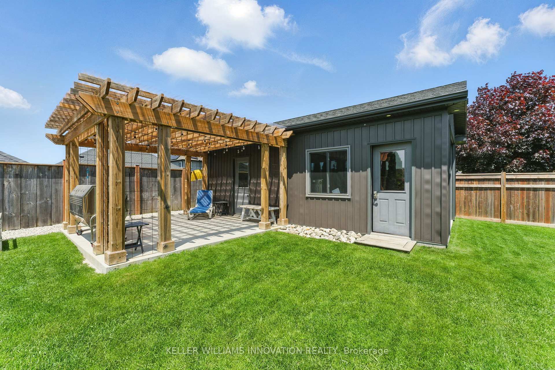 Photo 38 of 855 Wood Drive, North Perth, Listowel — HOMEH