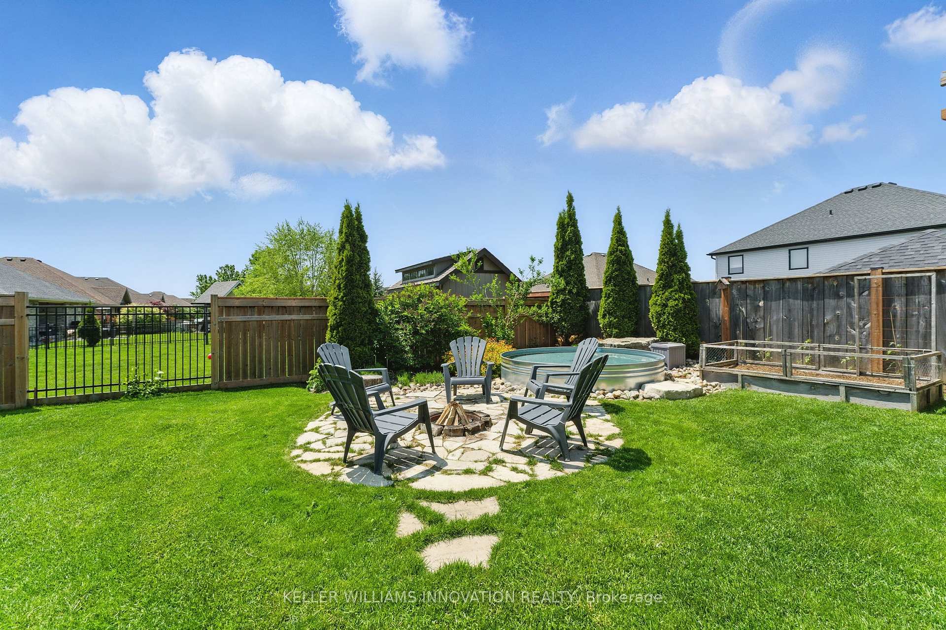 Photo 40 of 855 Wood Drive, North Perth, Listowel — HOMEH
