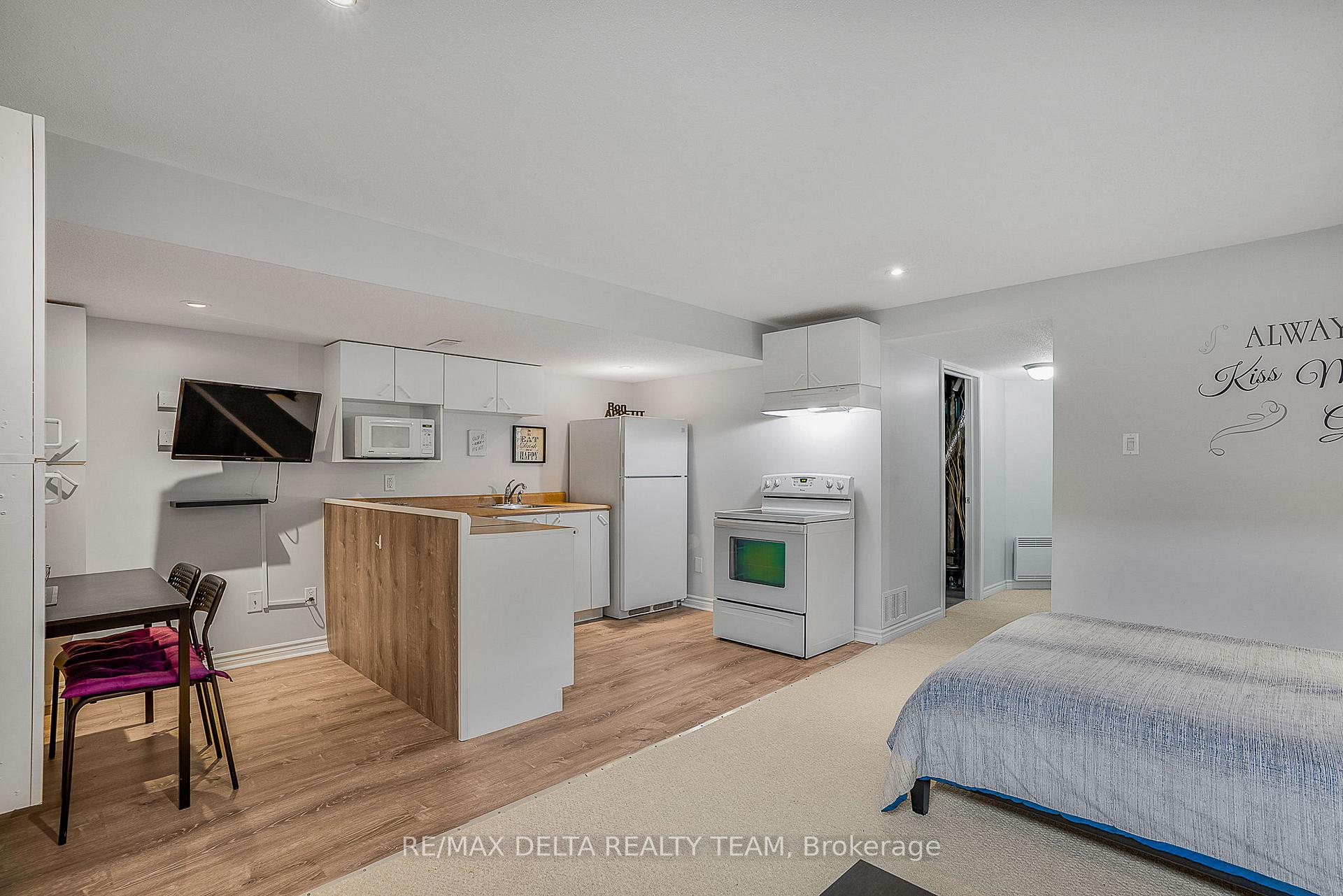 Photo 18 of 2210 Descartes Street, Ottawa, Notting Hill/Summerside — HOMEH