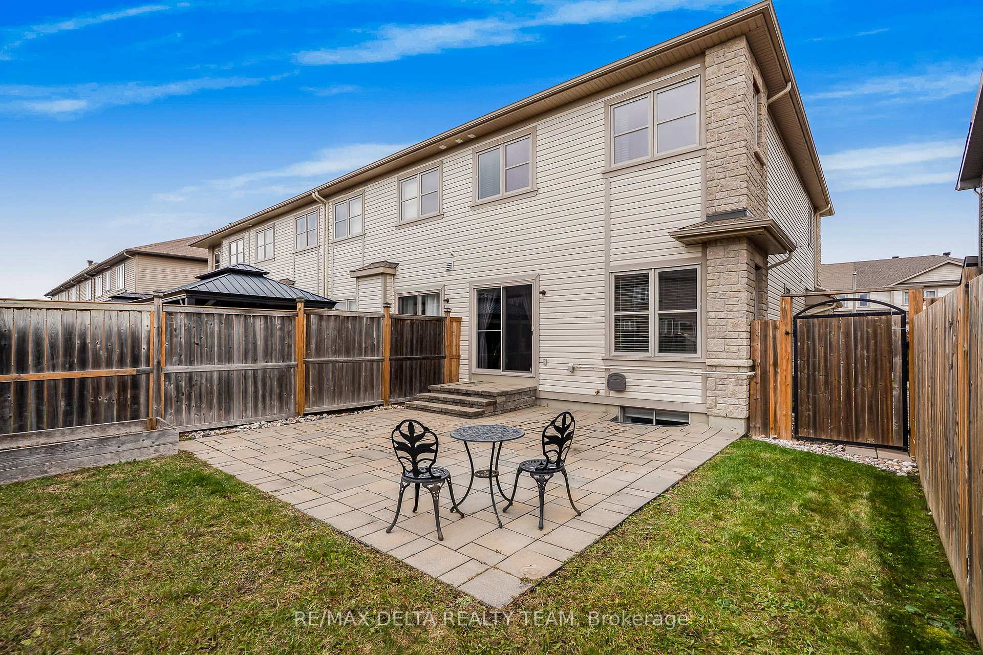 Photo 23 of 2210 Descartes Street, Ottawa, Notting Hill/Summerside — HOMEH