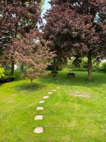 Photo 2 of 24 Town Line, Orangeville — HOMEH