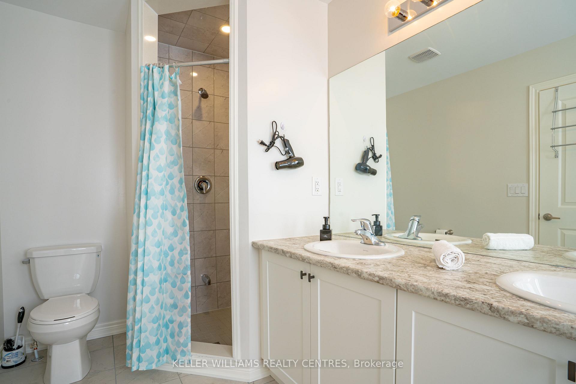 Photo 19 of 13 Churchlea Mews, Orillia — HOMEH