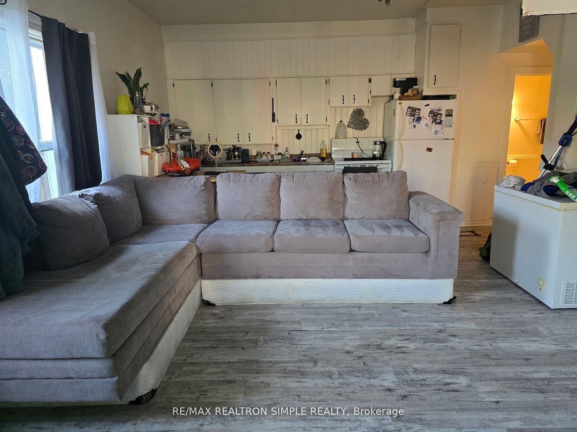 Photo 23 of 441 Algonquin Avenue, North Bay, Central — HOMEH
