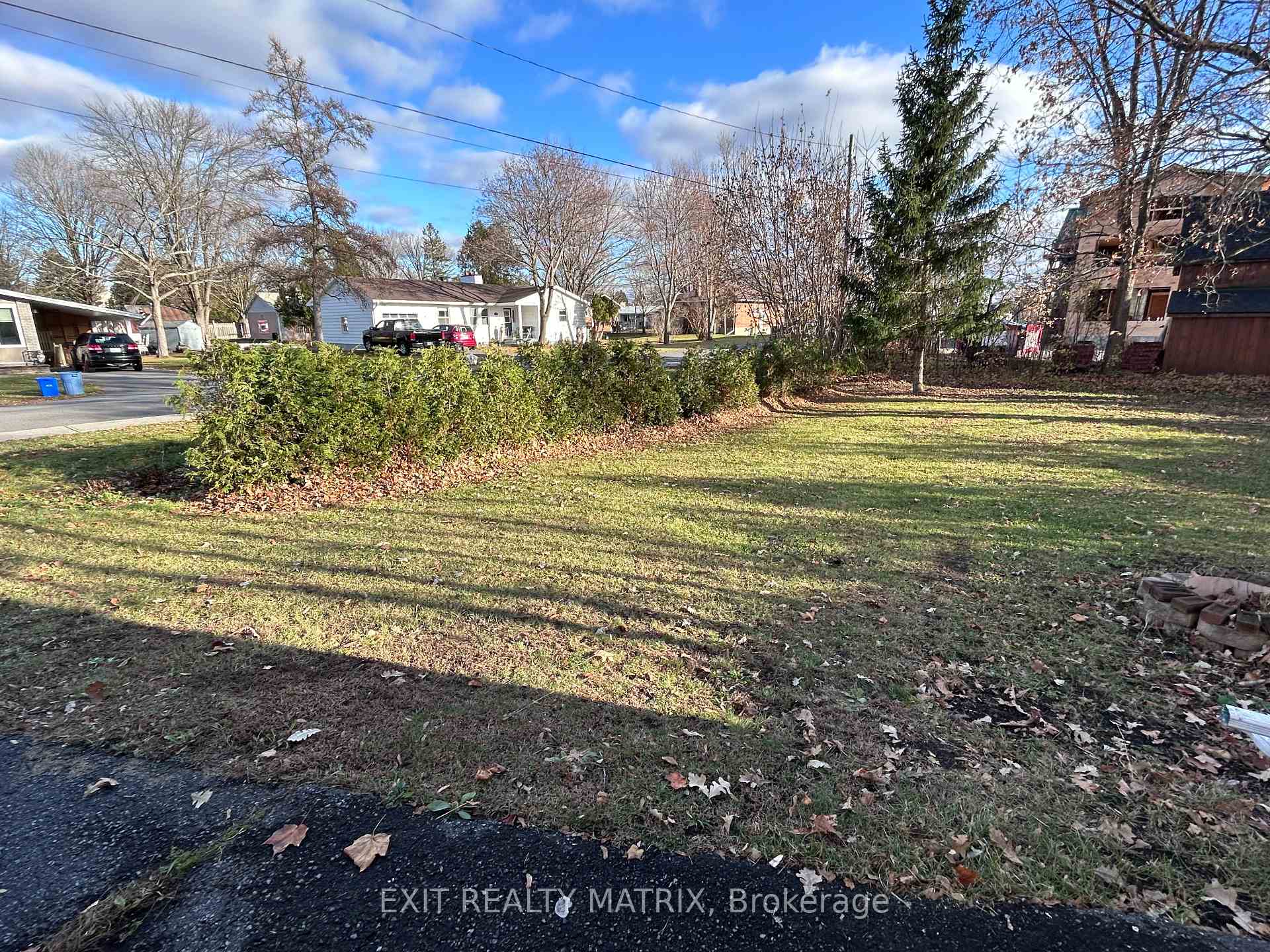 Photo 7 of 118 Centre St Street, North Glengarry, Alexandria — HOMEH