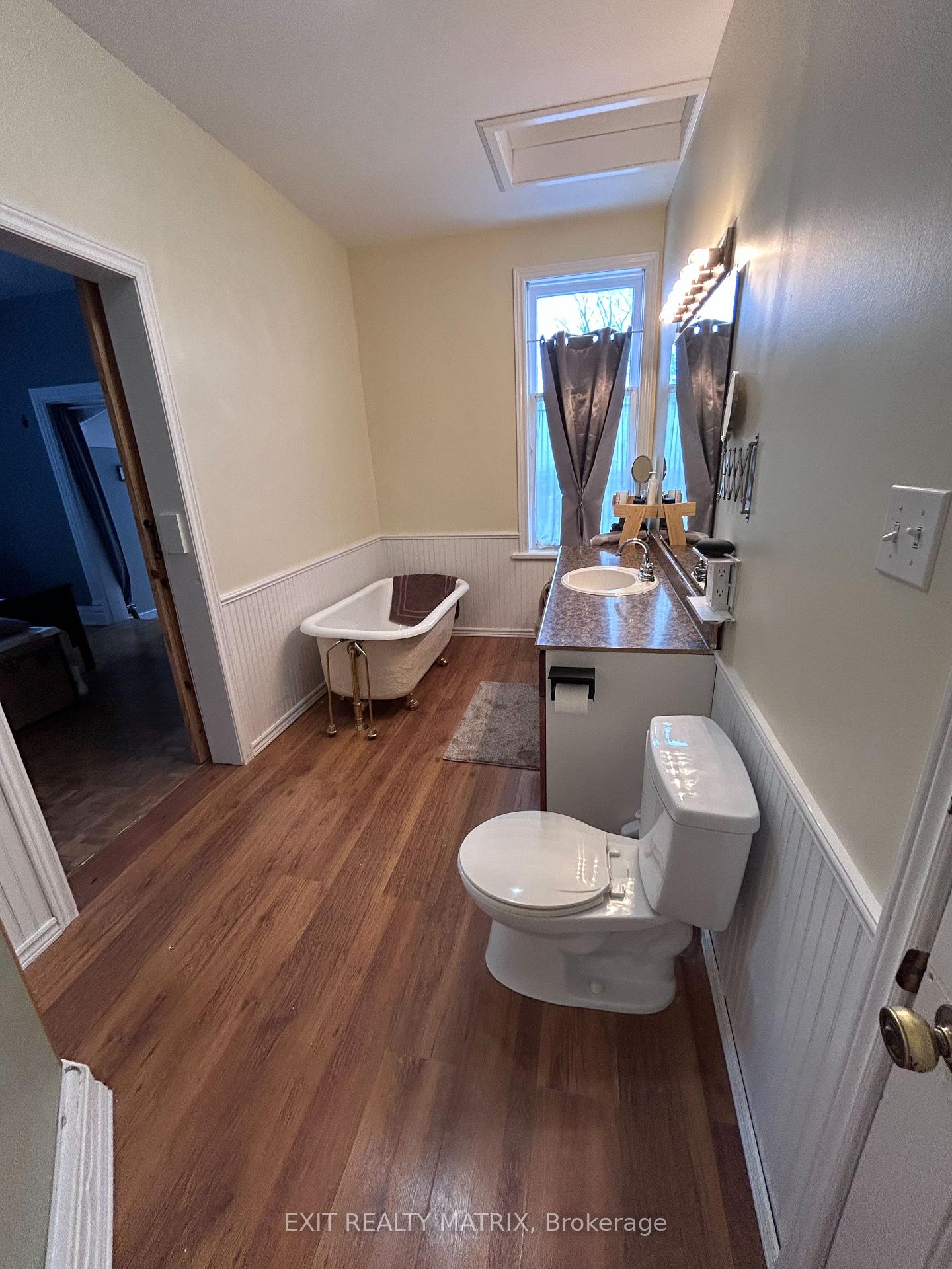 Photo 14 of 118 Centre St Street, North Glengarry, Alexandria — HOMEH
