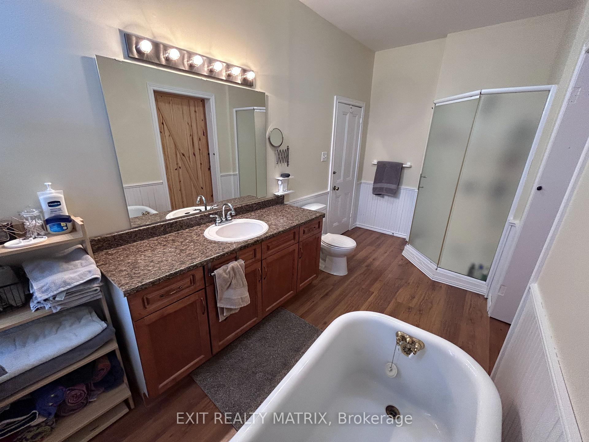 Photo 15 of 118 Centre St Street, North Glengarry, Alexandria — HOMEH