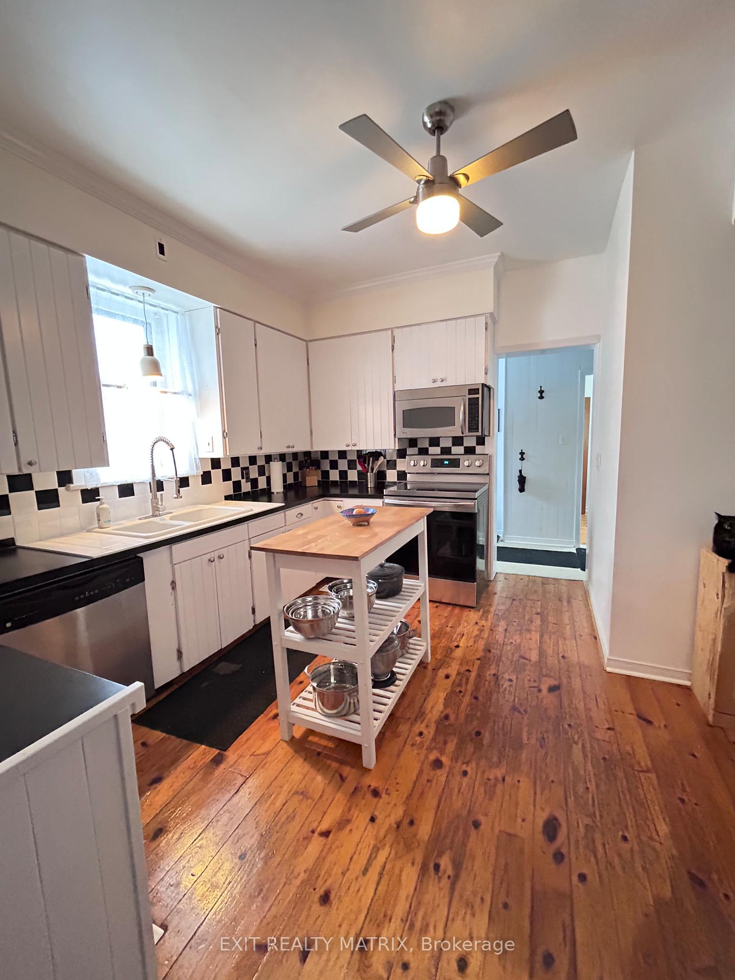 Photo 32 of 118 Centre St Street, North Glengarry, Alexandria — HOMEH