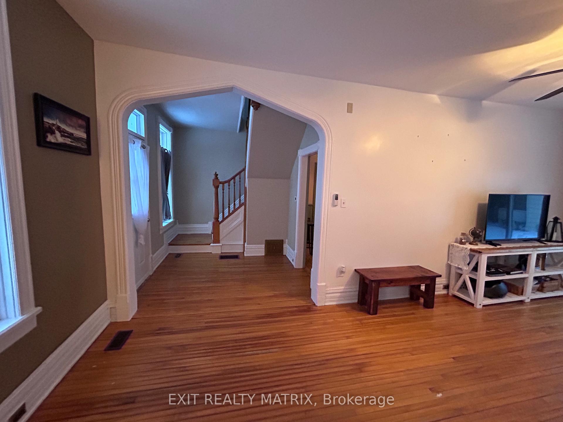 Photo 33 of 118 Centre St Street, North Glengarry, Alexandria — HOMEH