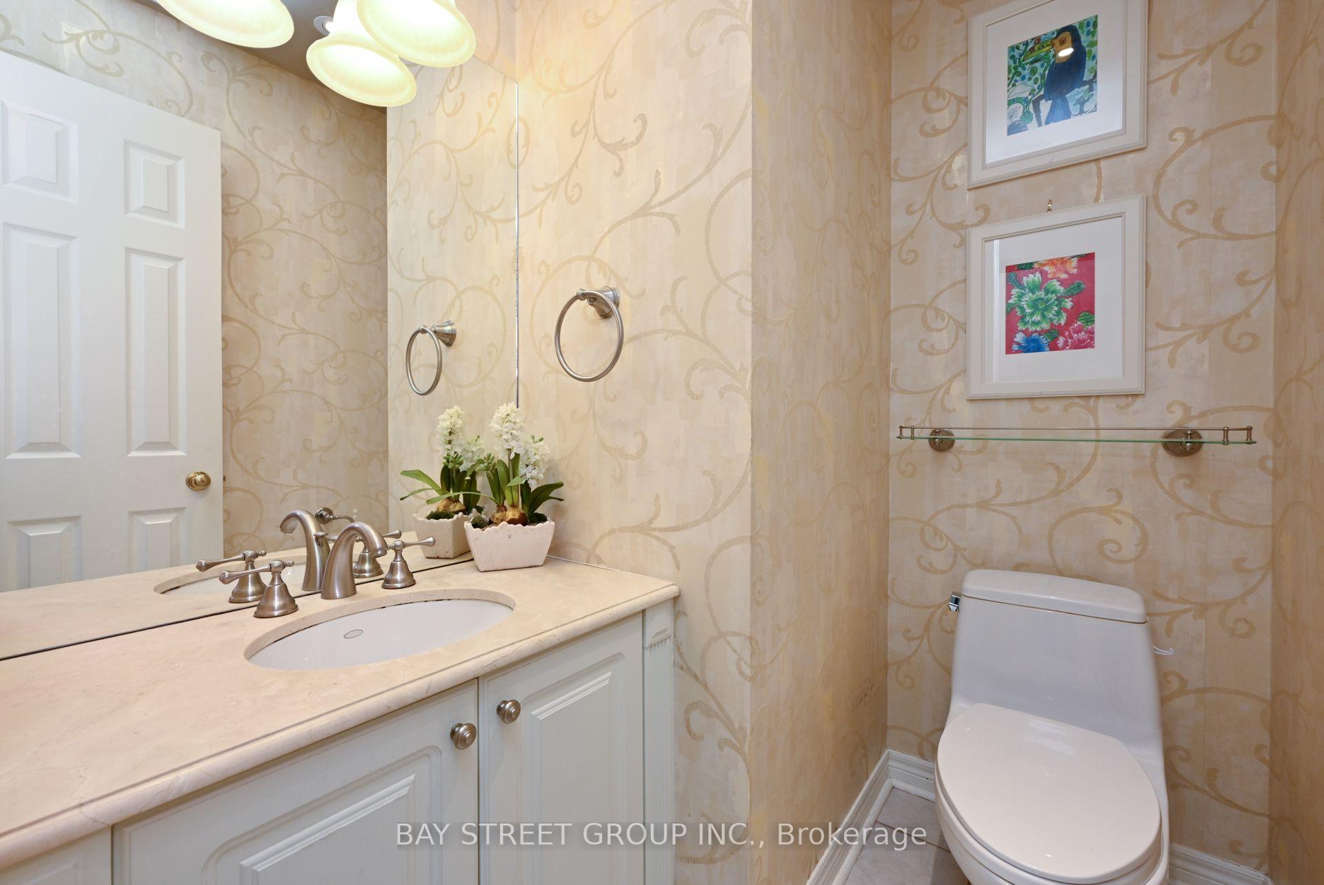 Photo 15 of 60 Trail Ridge Lane, Markham, Berczy — HOMEH