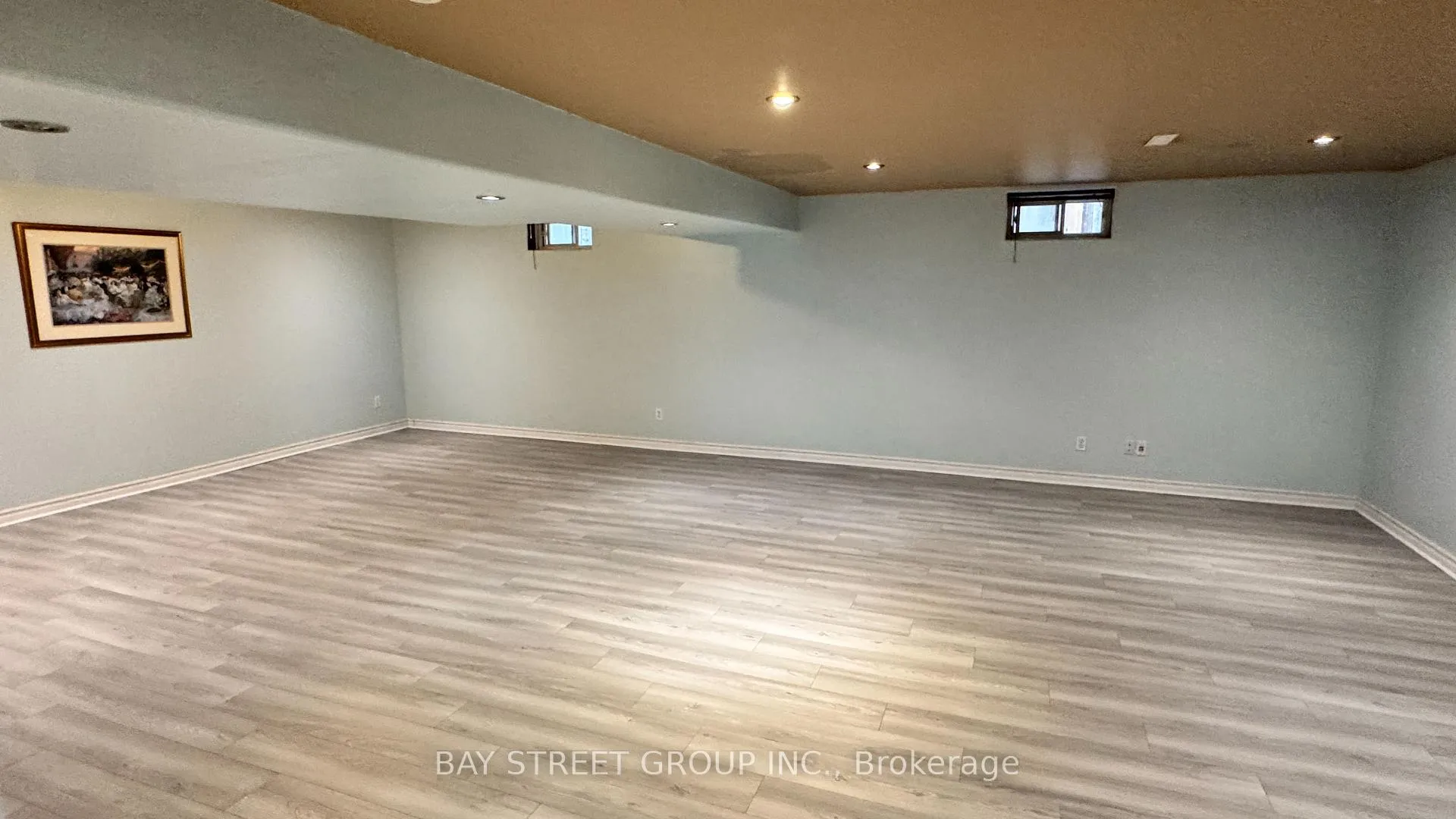 Photo 25 of 8189 Harvest Crescent, Niagara Falls, Ascot — HOMEH