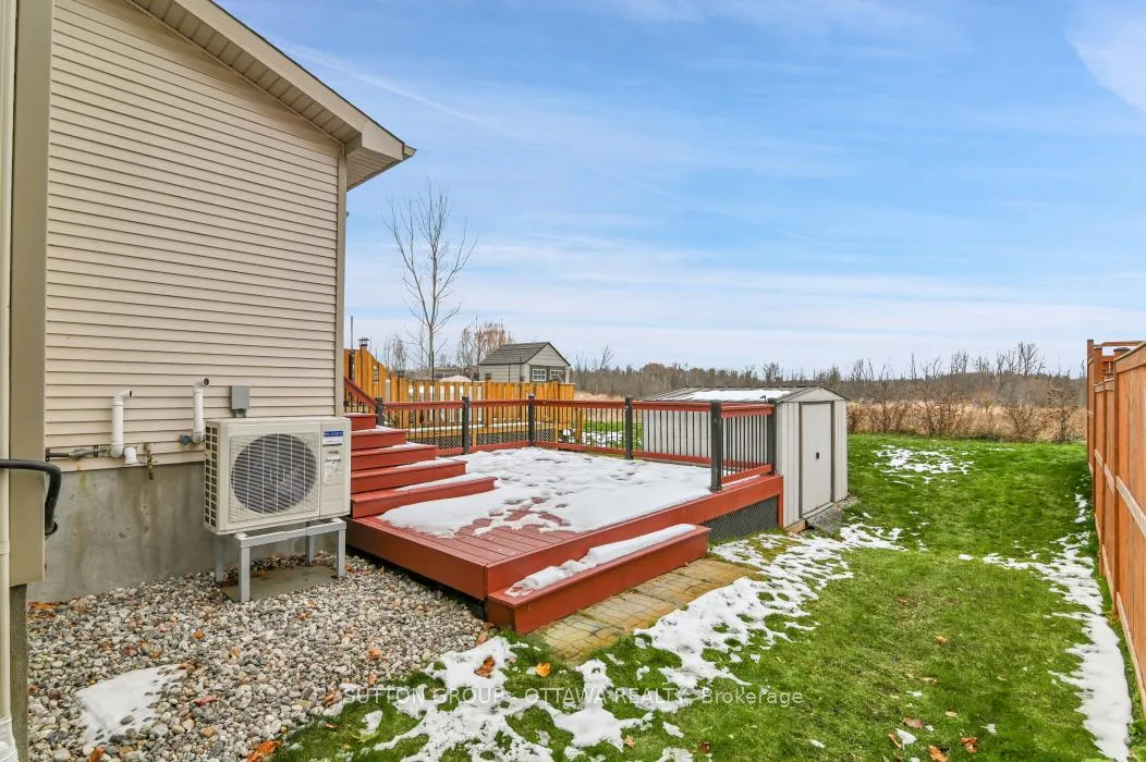 Photo 33 of 214 Trail Side Circle, Ottawa, Springridge/East Village — HOMEH