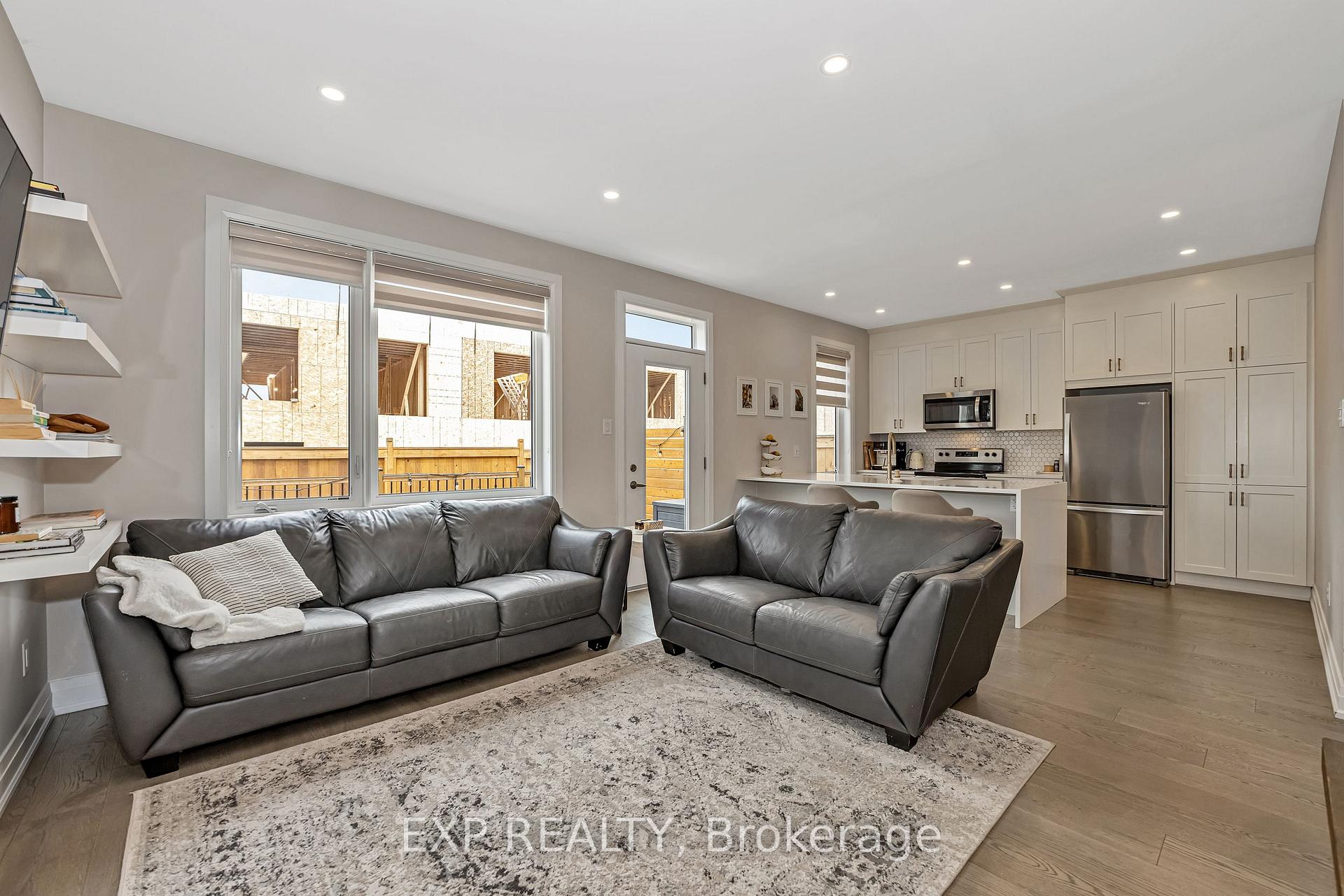 Photo 11 of 631 Crevier Walk, Ottawa, Chapel Hill South - Orleans Village — HOMEH