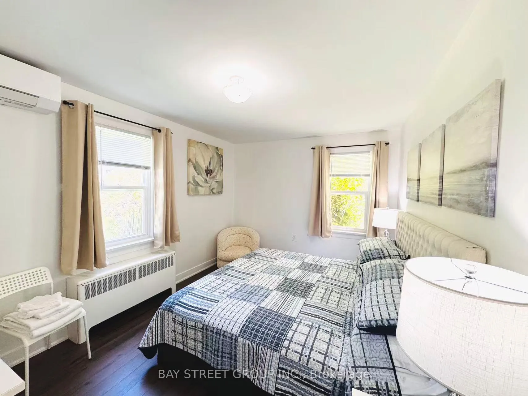 Photo 8 of 4305 Bampfield Street, Niagara Falls, Downtown — HOMEH