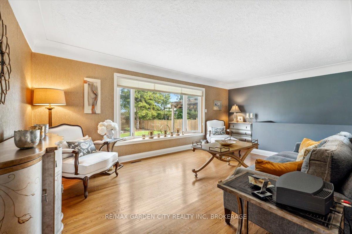 Photo 17 of 13 Lorimer Street, Pelham, Fonthill — HOMEH
