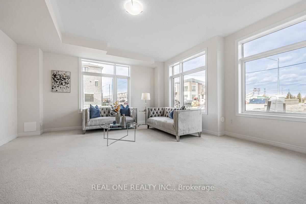 Photo 7 of 70 Johann Drive, Markham, Middlefield — HOMEH