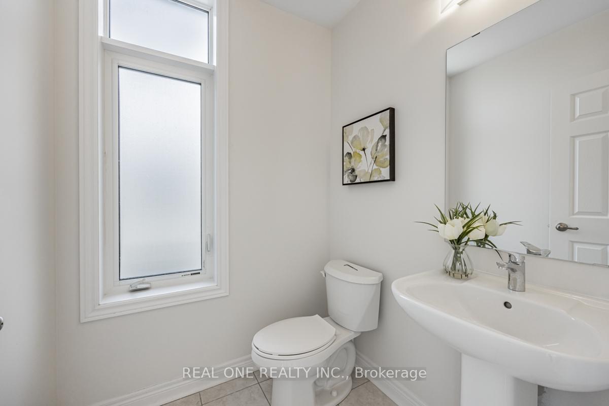 Photo 8 of 70 Johann Drive, Markham, Middlefield — HOMEH