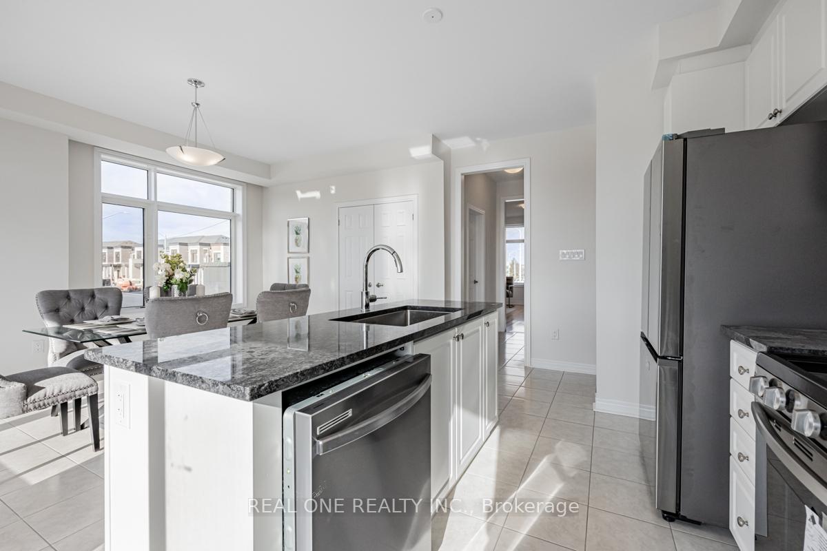 Photo 14 of 70 Johann Drive, Markham, Middlefield — HOMEH