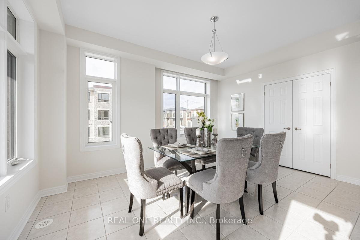 Photo 16 of 70 Johann Drive, Markham, Middlefield — HOMEH