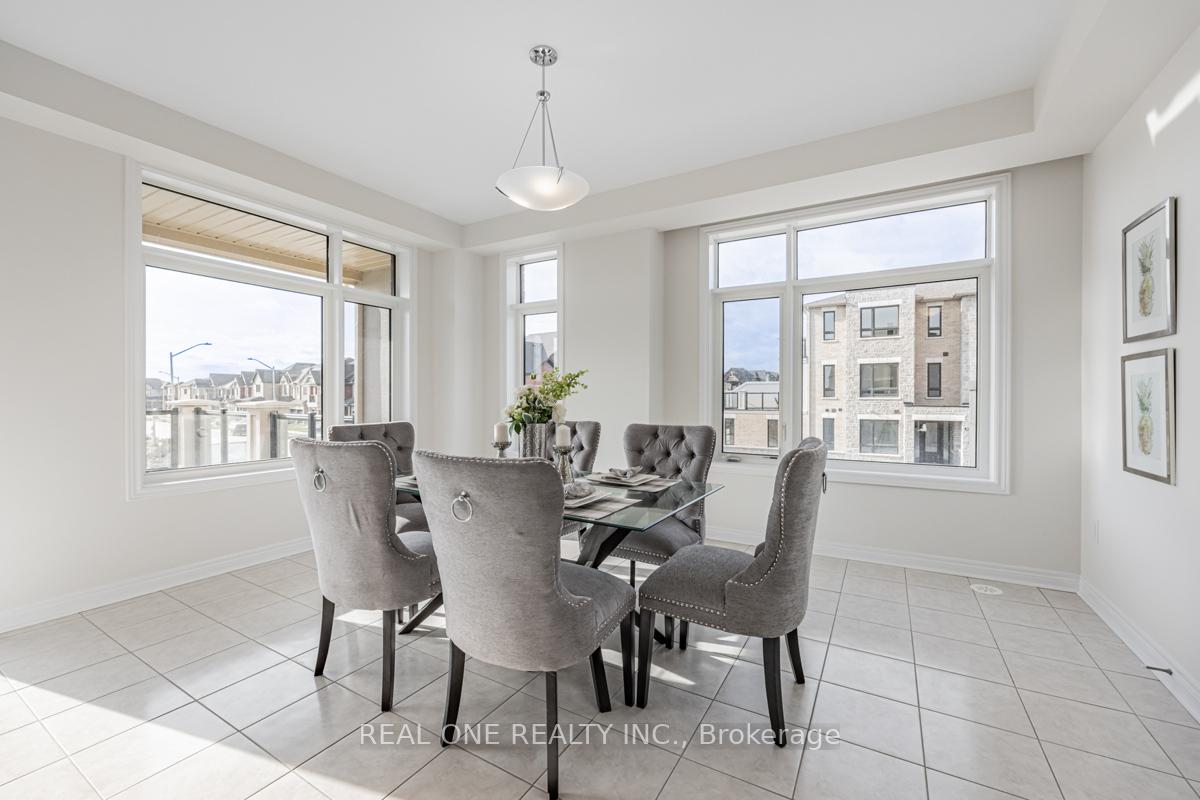 Photo 17 of 70 Johann Drive, Markham, Middlefield — HOMEH