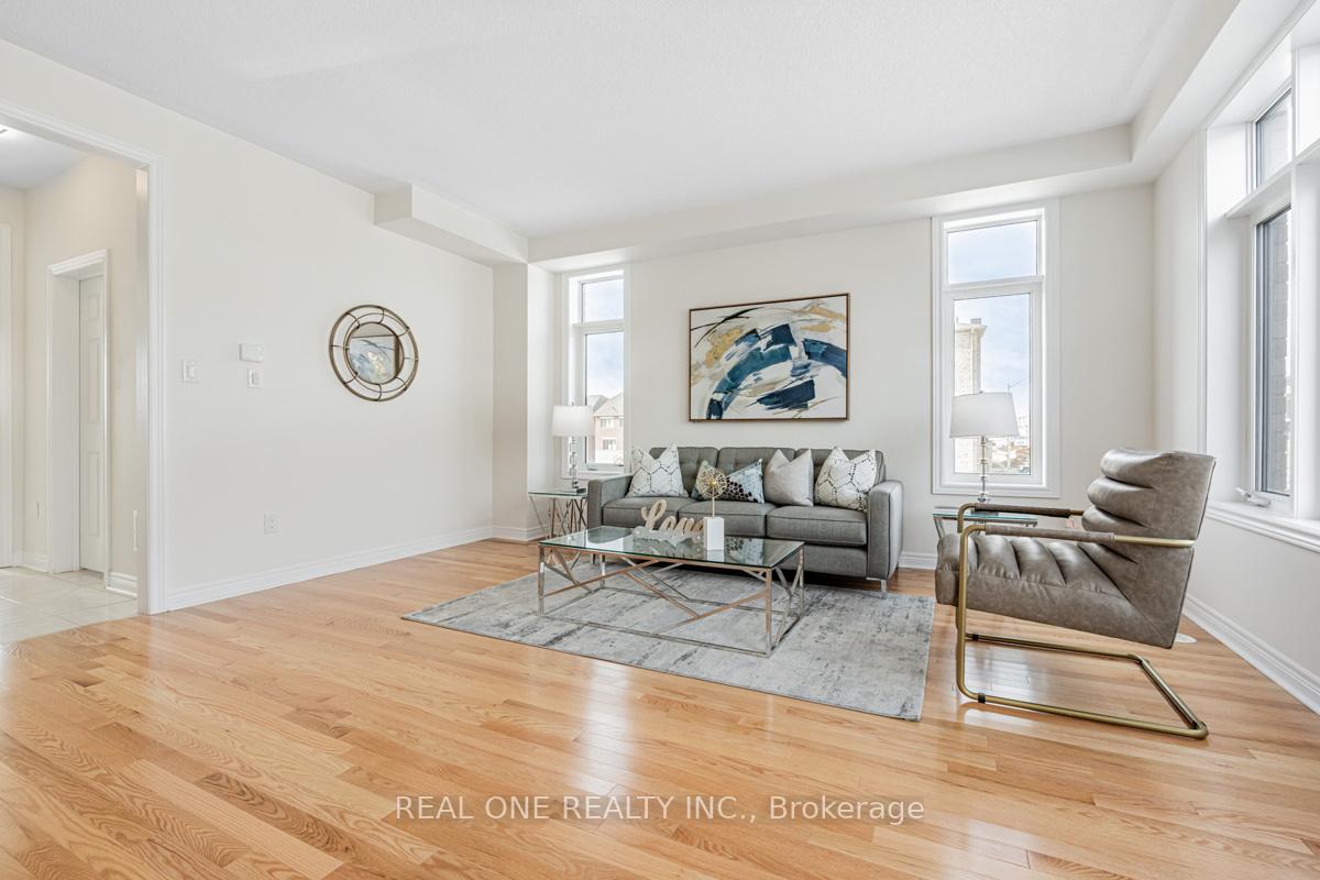 Photo 21 of 70 Johann Drive, Markham, Middlefield — HOMEH