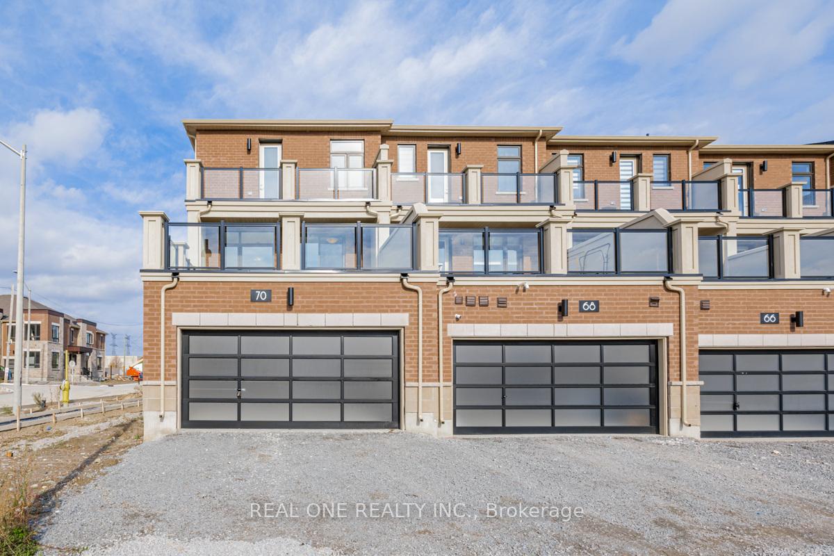 Photo 35 of 70 Johann Drive, Markham, Middlefield — HOMEH