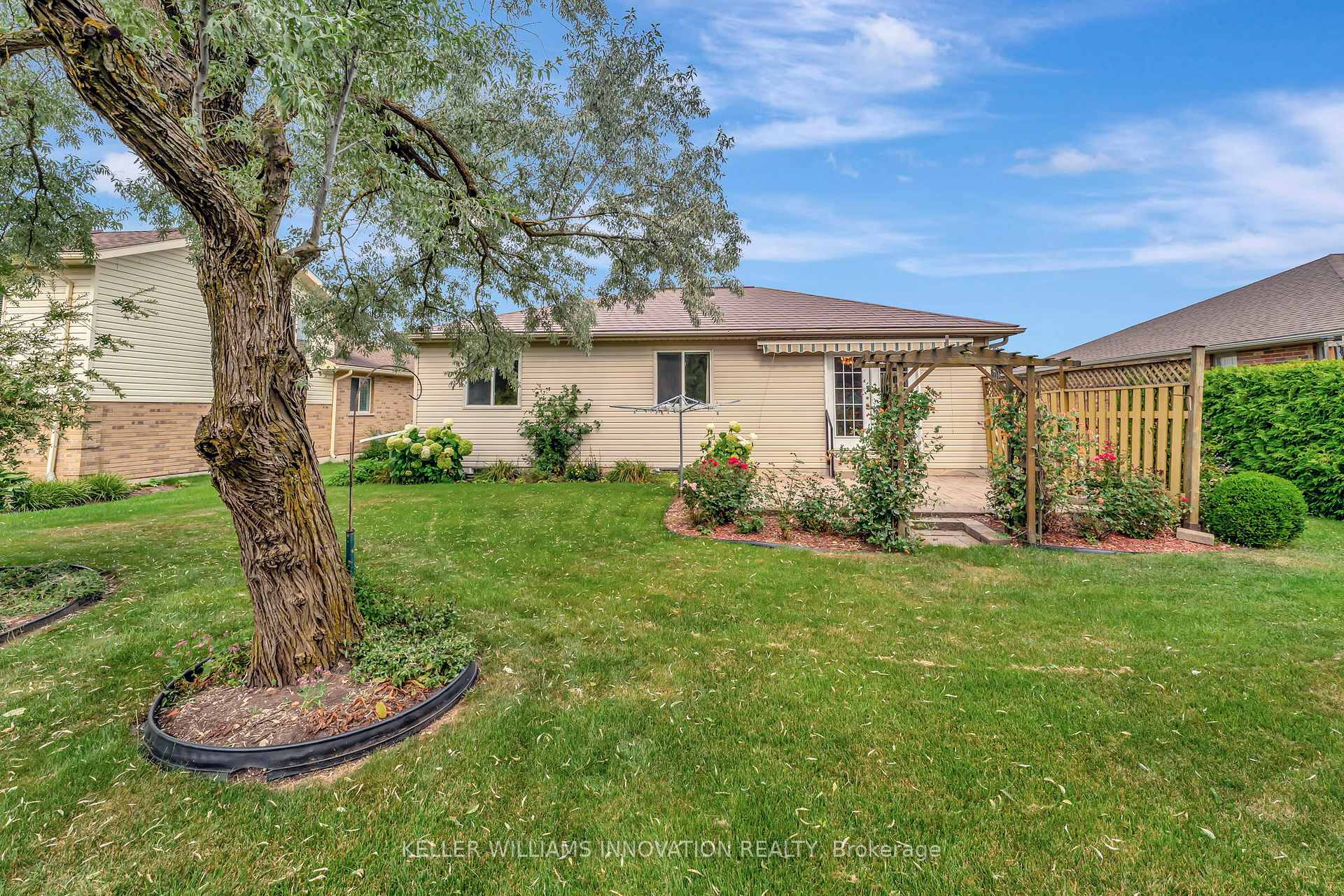 Photo 23 of 480 Havelock Avenue S, North Perth, Listowel — HOMEH