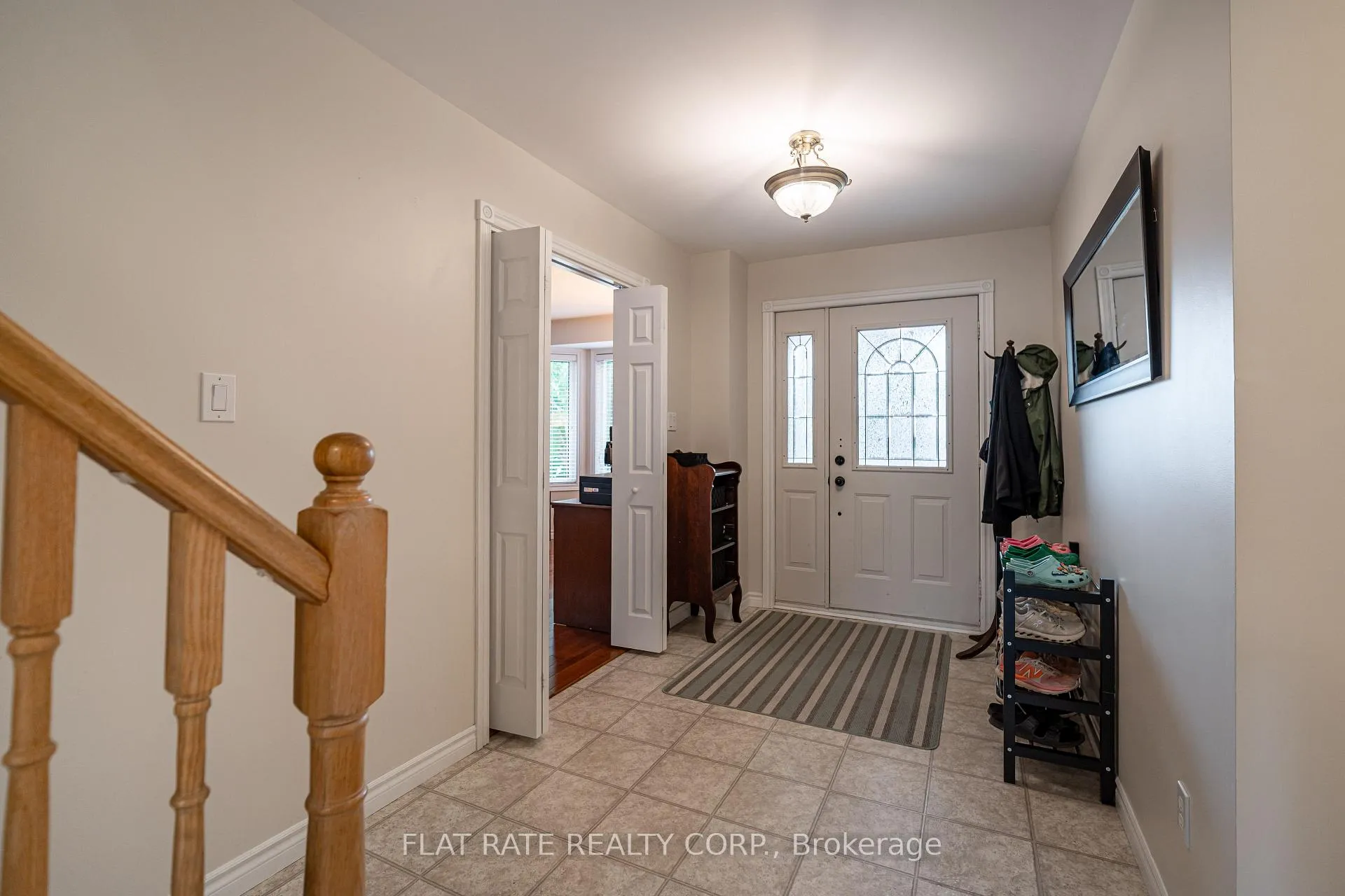 Photo 4 of 2876 Jennifer Drive, Peterborough, Northcrest Ward 5 — HOMEH