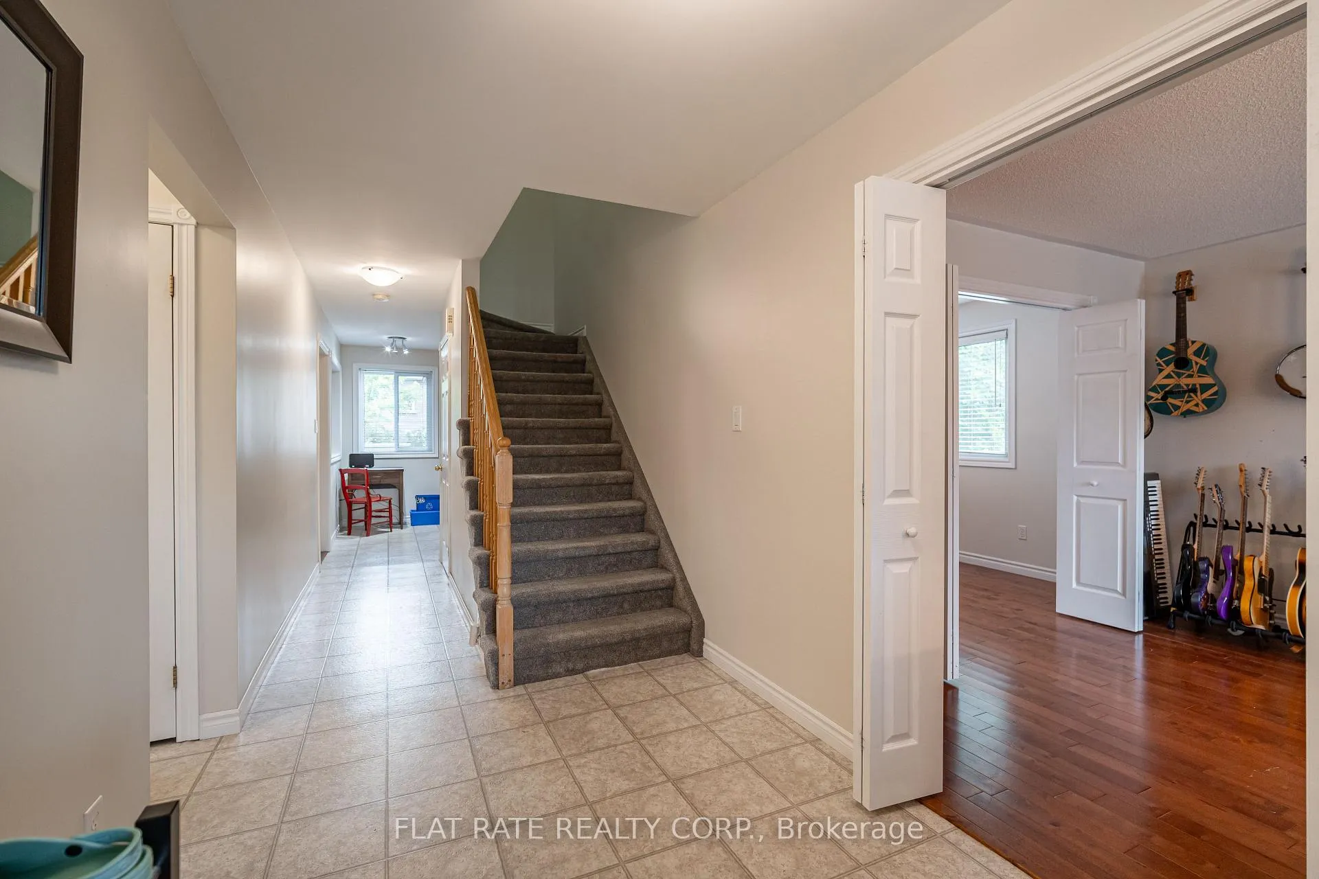 Photo 6 of 2876 Jennifer Drive, Peterborough, Northcrest Ward 5 — HOMEH