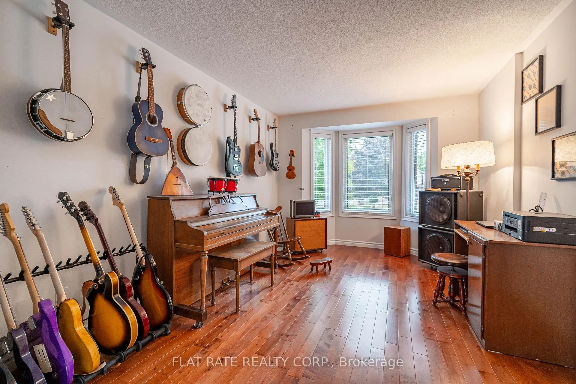 Photo 7 of 2876 Jennifer Drive, Peterborough, Northcrest Ward 5 — HOMEH