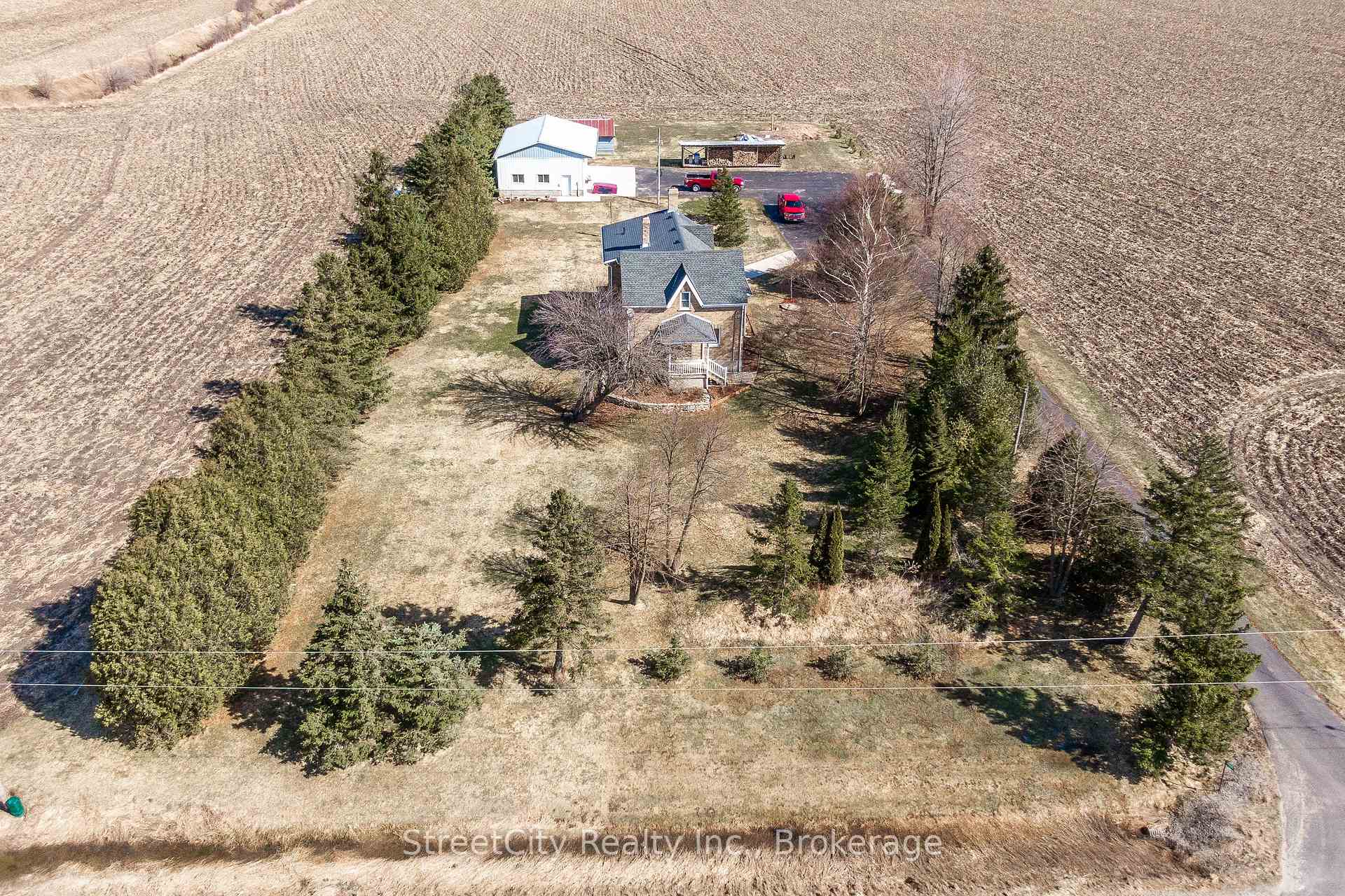 Photo 2 of 4060 Line 39, Perth East, Ellice — HOMEH