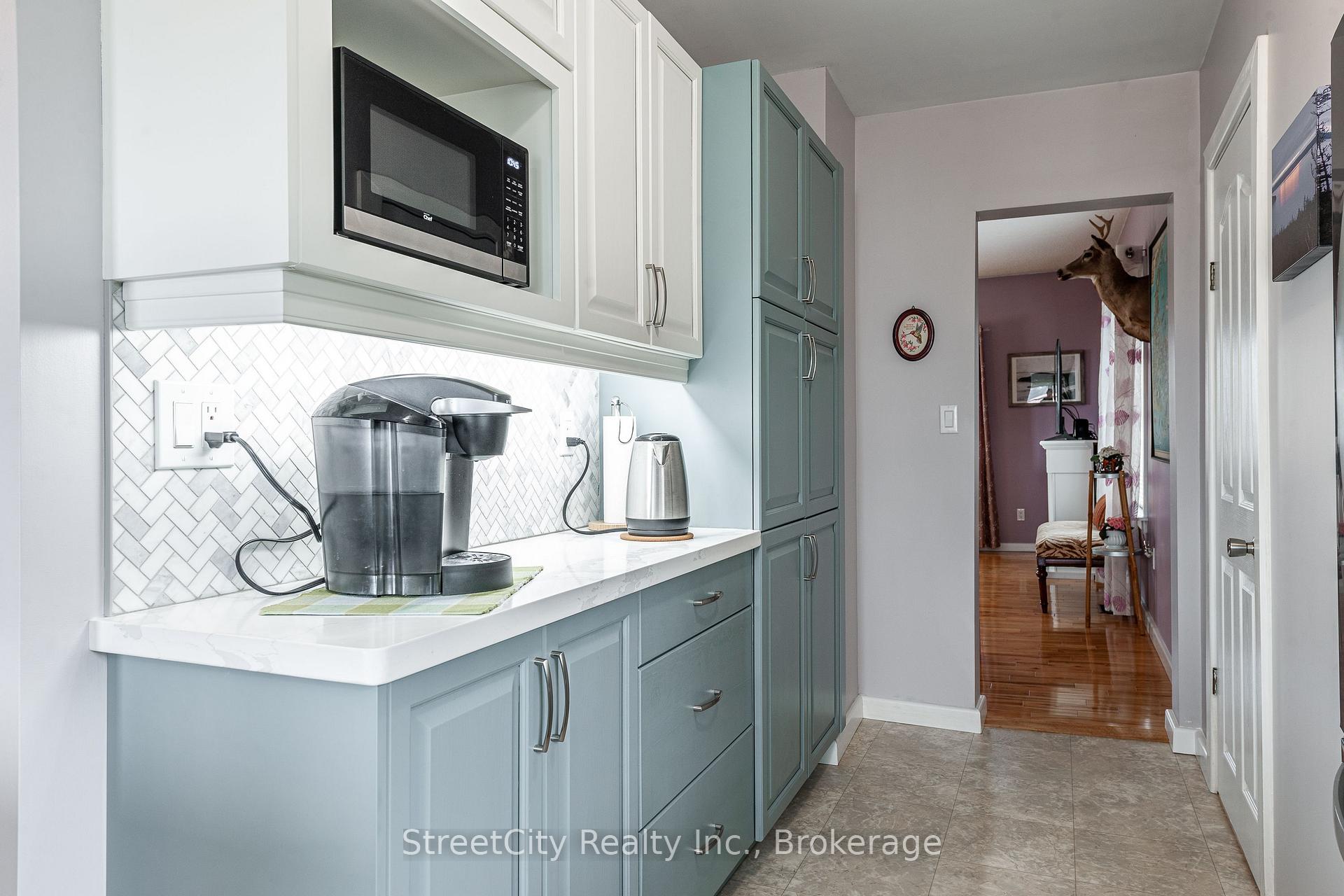 Photo 12 of 4060 Line 39, Perth East, Ellice — HOMEH
