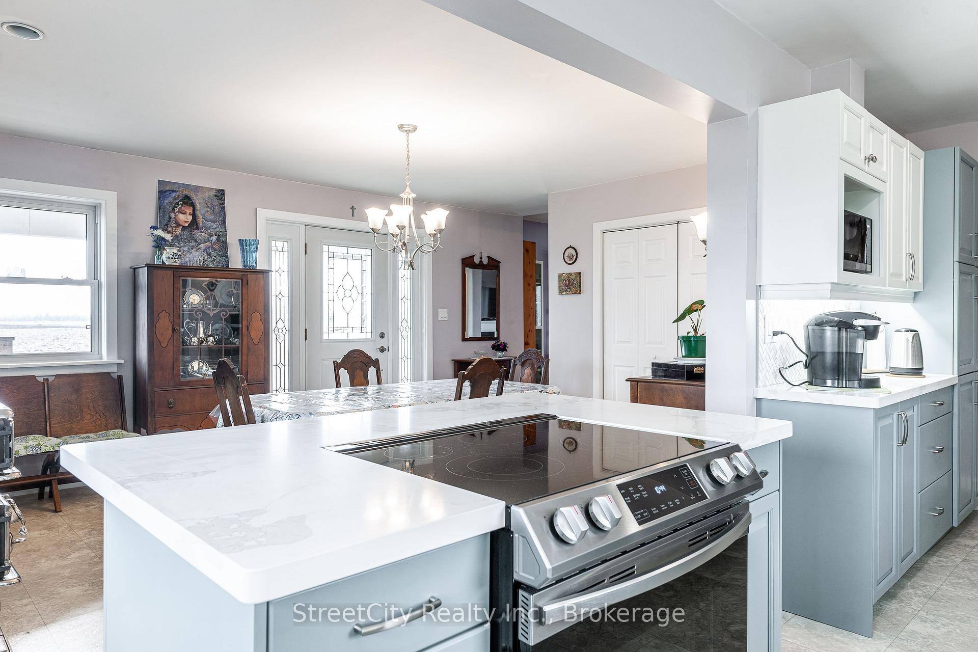 Photo 13 of 4060 Line 39, Perth East, Ellice — HOMEH