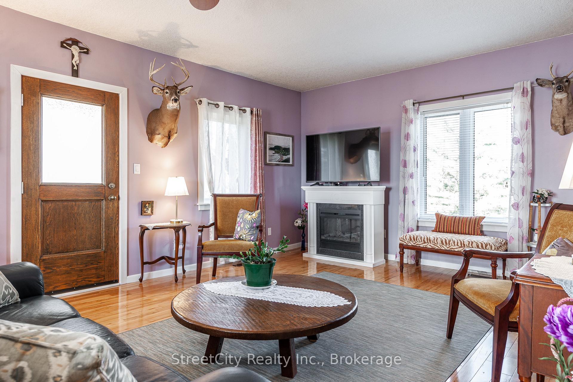 Photo 19 of 4060 Line 39, Perth East, Ellice — HOMEH