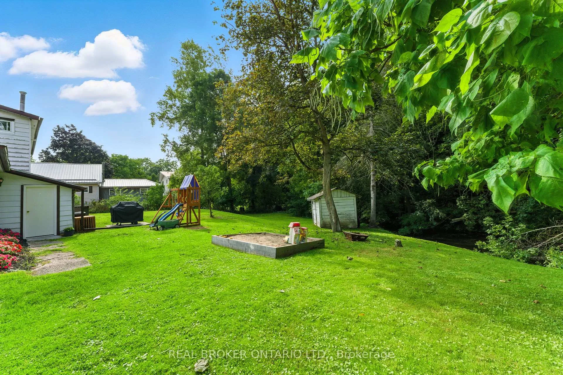 Photo 5 of 396 William Street, Norfolk, Rural Middleton — HOMEH
