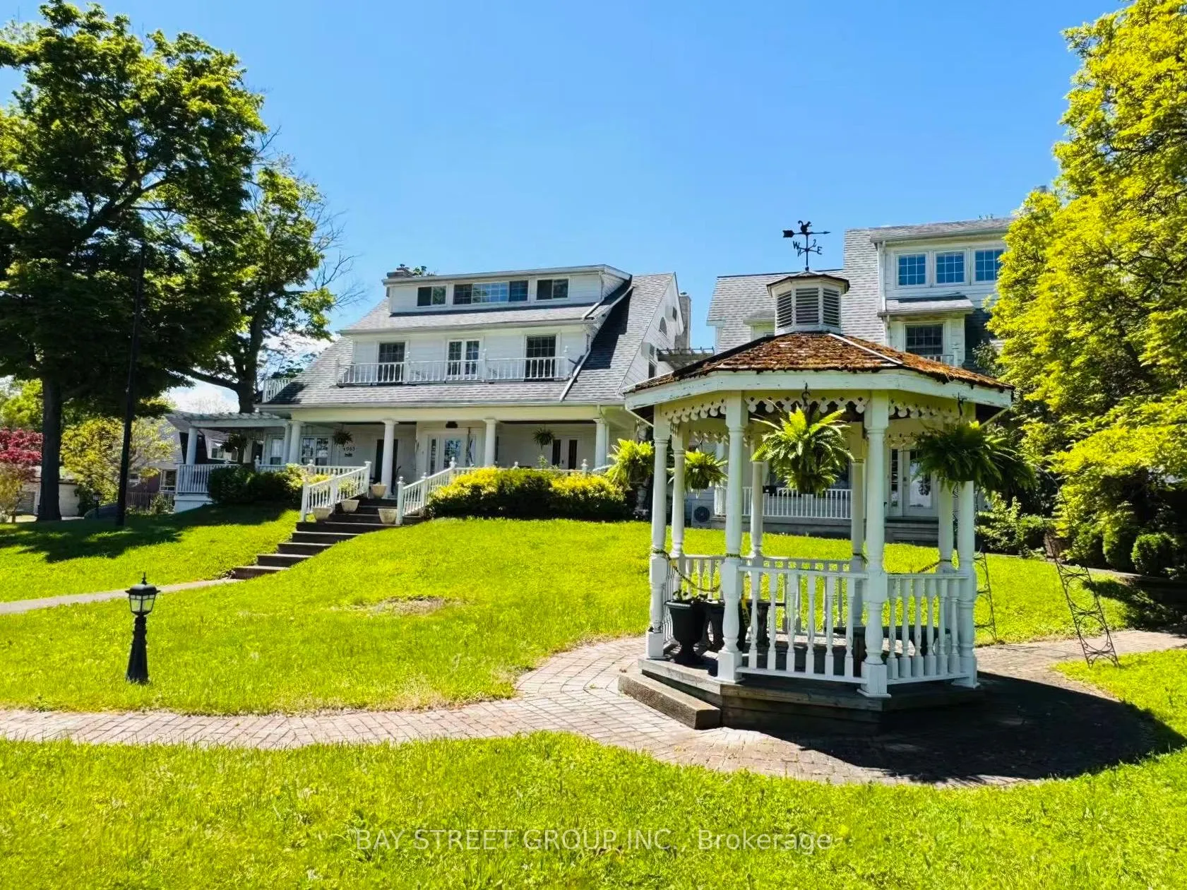 Photo 3 of 4983 River Road, Niagara Falls, Downtown — HOMEH