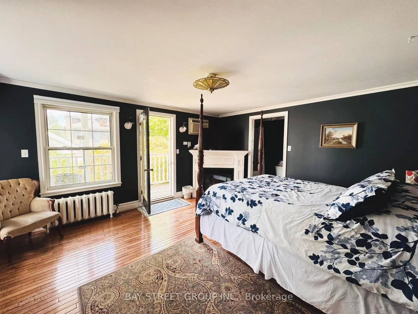 Photo 11 of 4983 River Road, Niagara Falls, Downtown — HOMEH