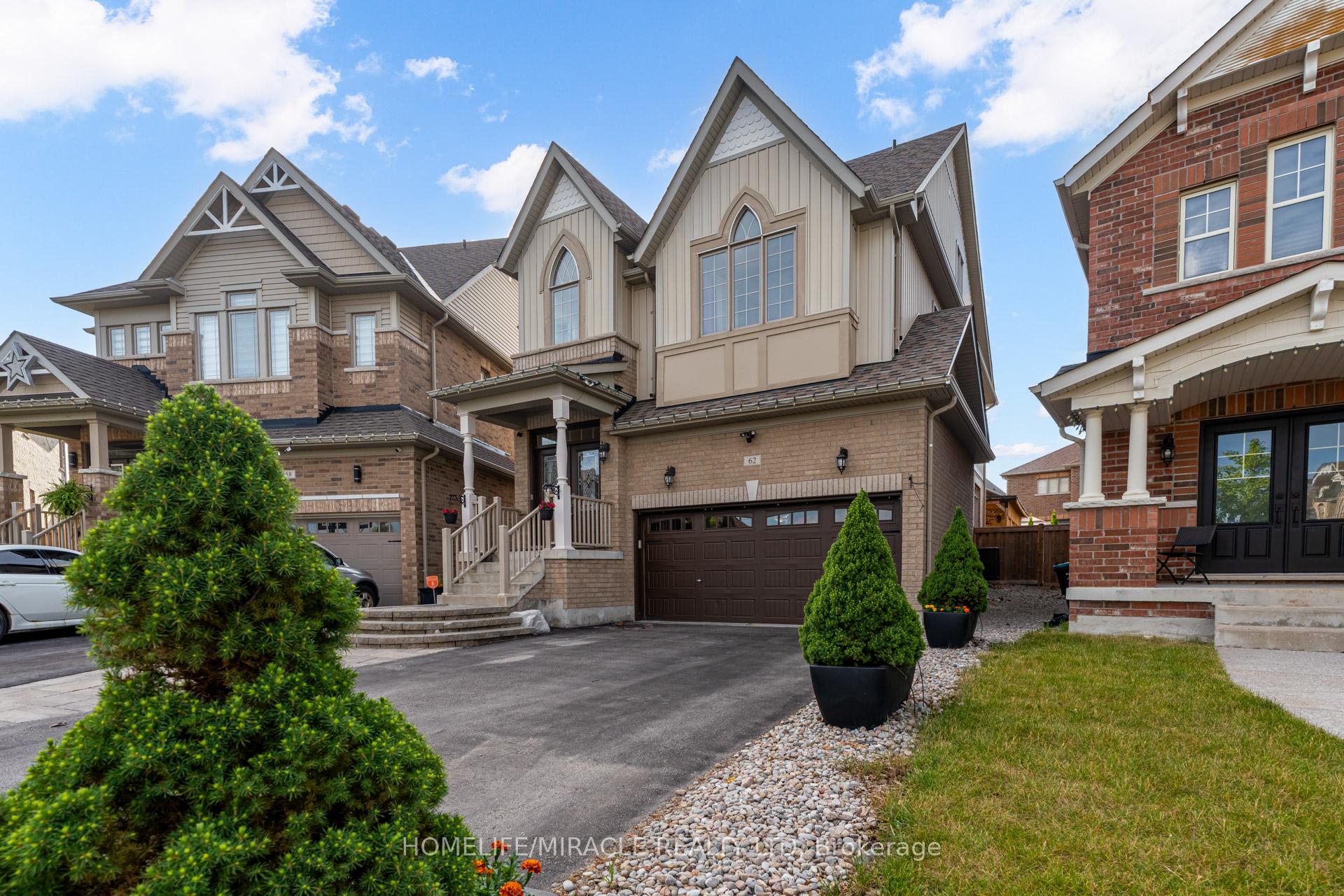 Front of 62 Hoard Avenue N