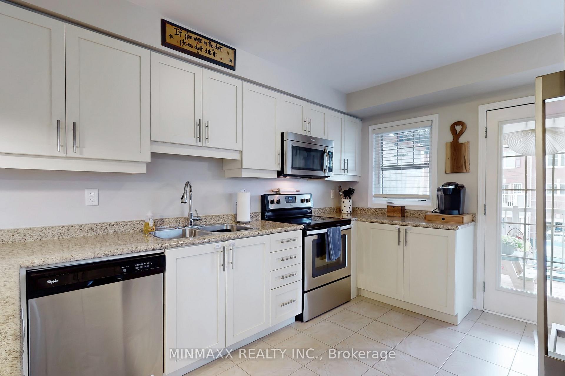 Photo 16 of 300 Casson Point, Milton, Ford — HOMEH
