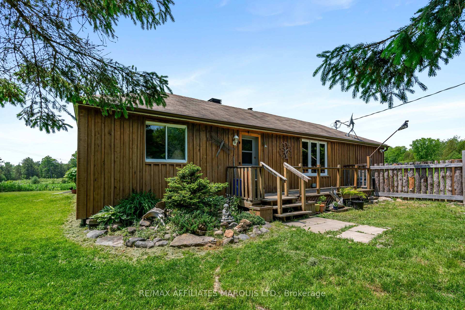 Photo 3 of 20771 River Road, North Glengarry, North Glengarry (Lochiel) Twp — HOMEH